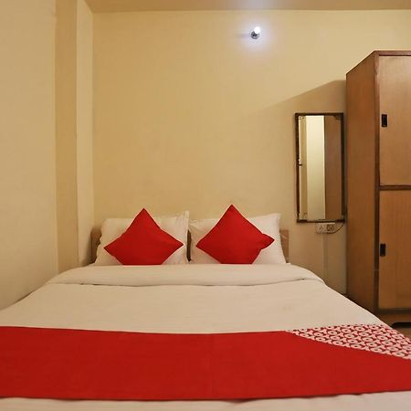 Oyo Flagship 76697 Hotel Park Awadh Lucknow Buitenkant foto