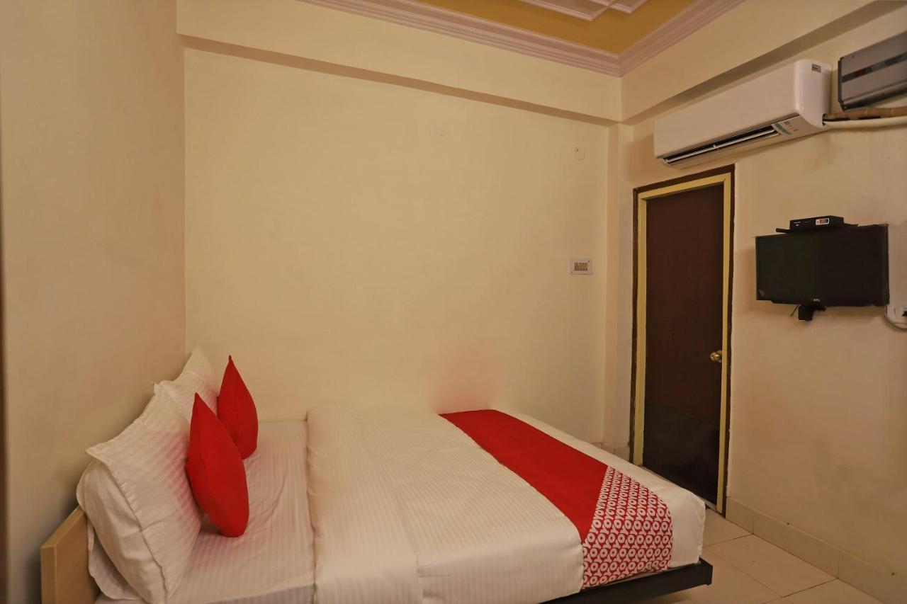 Oyo Flagship 76697 Hotel Park Awadh Lucknow Buitenkant foto