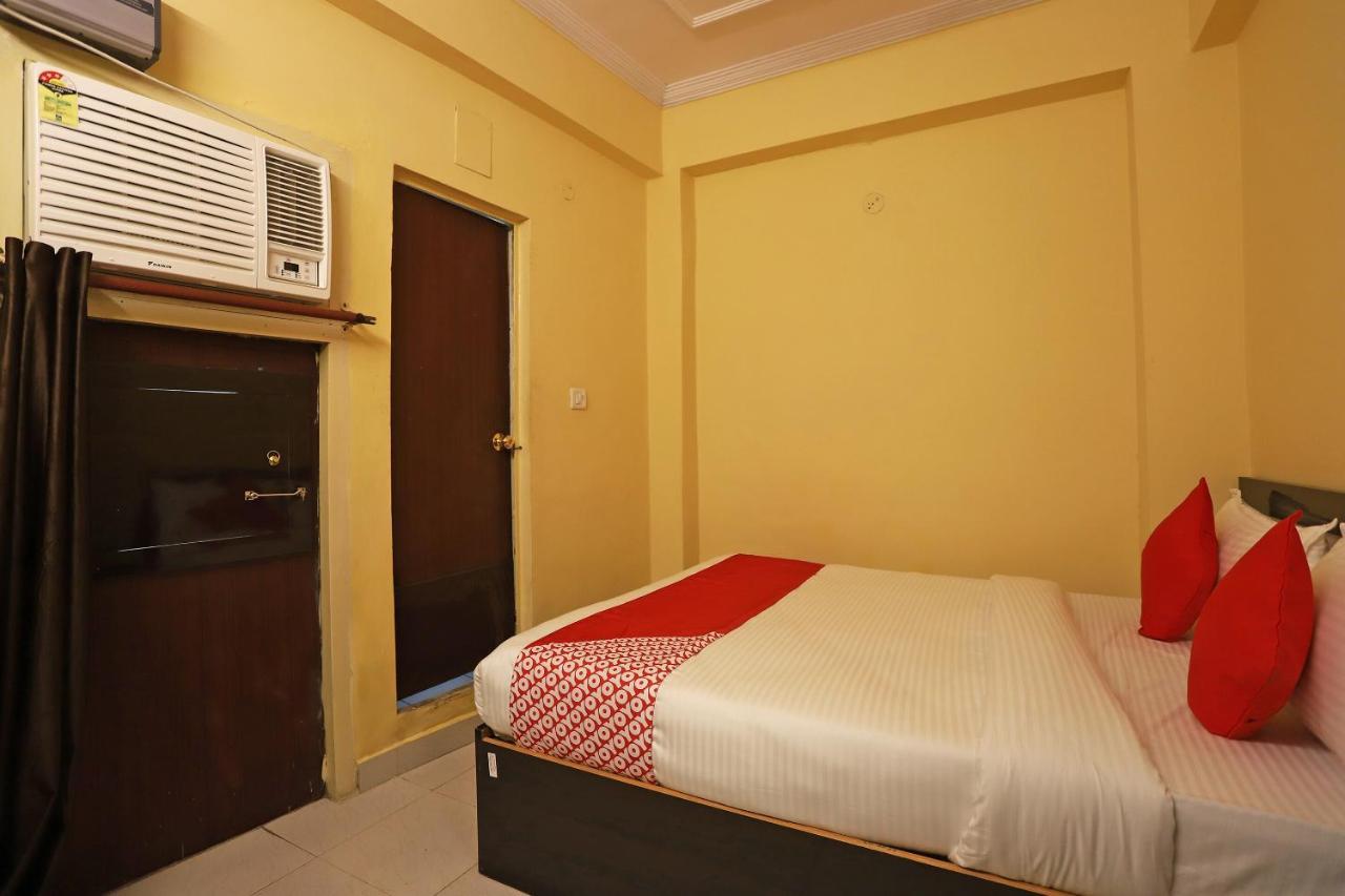 Oyo Flagship 76697 Hotel Park Awadh Lucknow Buitenkant foto