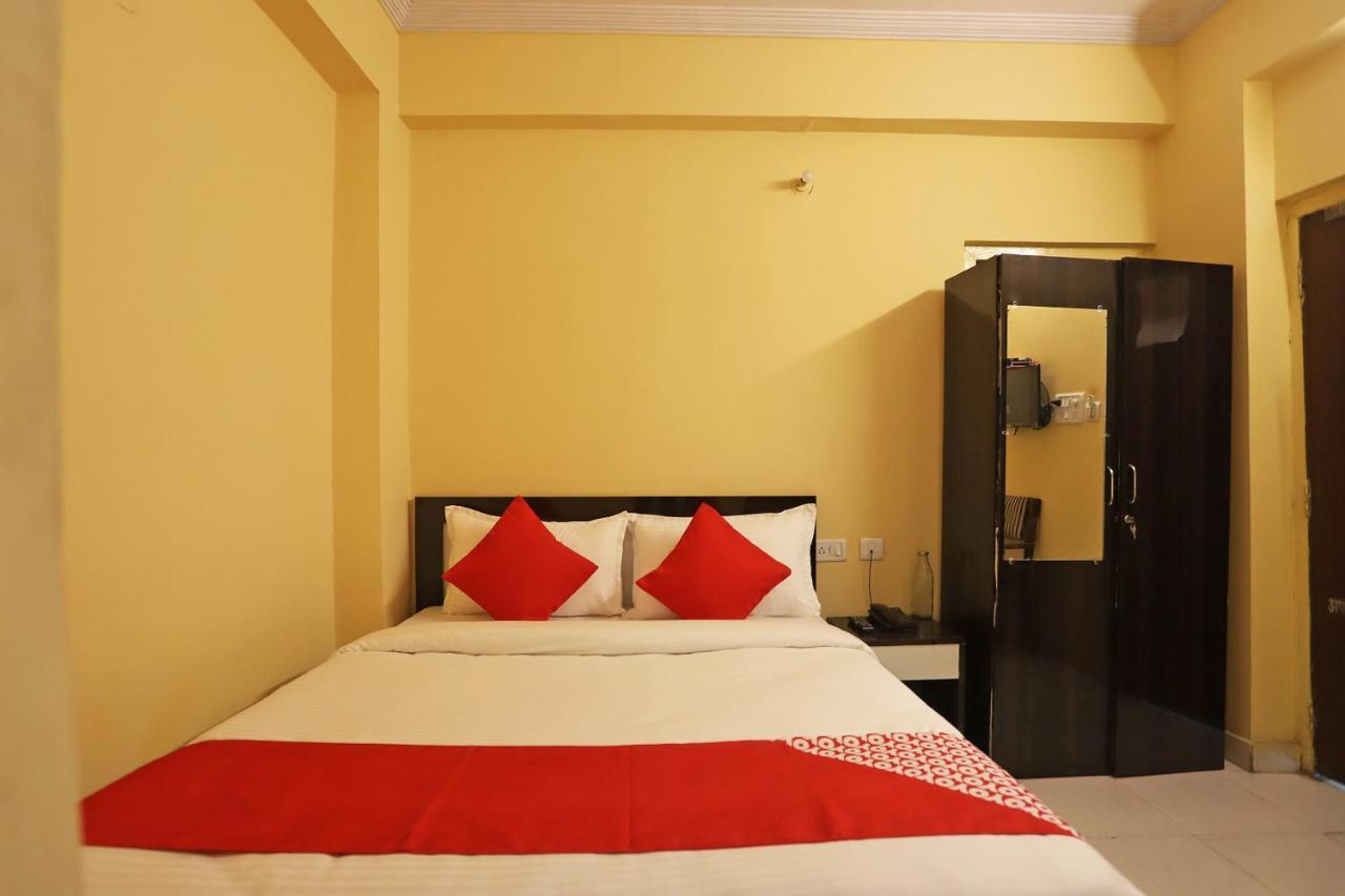 Oyo Flagship 76697 Hotel Park Awadh Lucknow Buitenkant foto